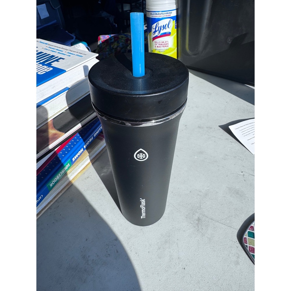 ThermoFlask 32oz Insulated Stainless Steel Tumbler with Straw Matte Black Cup